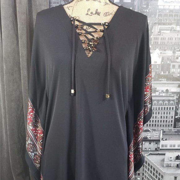 Michael Kors Medium Black Poncho - Picture 1 of 7